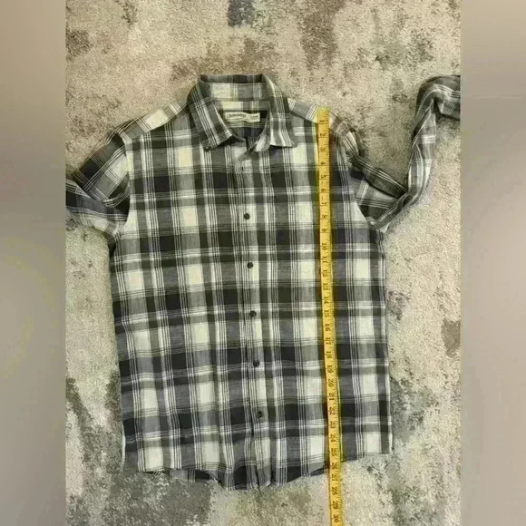 Men’s Plaid Faded Glory Button Down - Picture 6 of 6